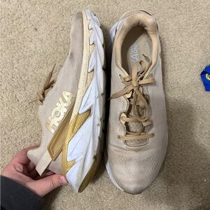 HOKA ONE ONE® M ELEVON 2–Almond Milk/ White—SIZE 10.5